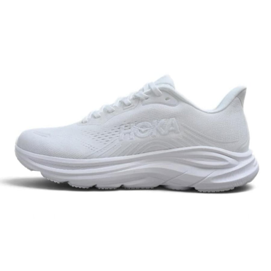 HOKA Clifton 11