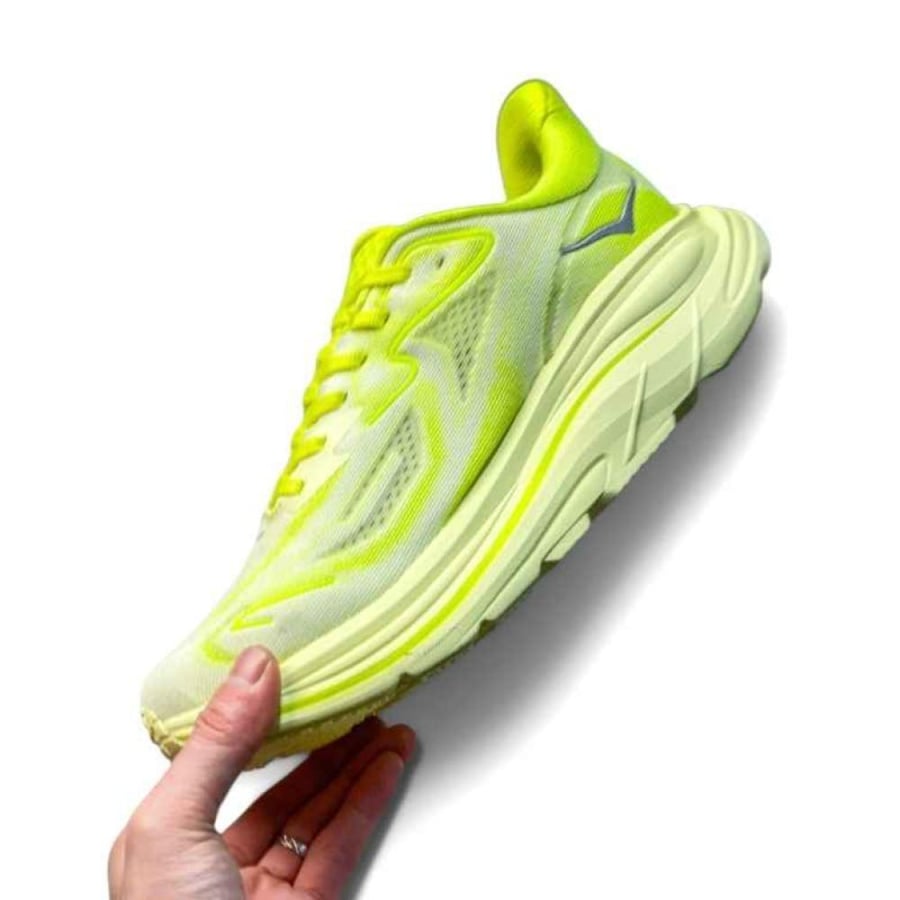 HOKA Clifton 10