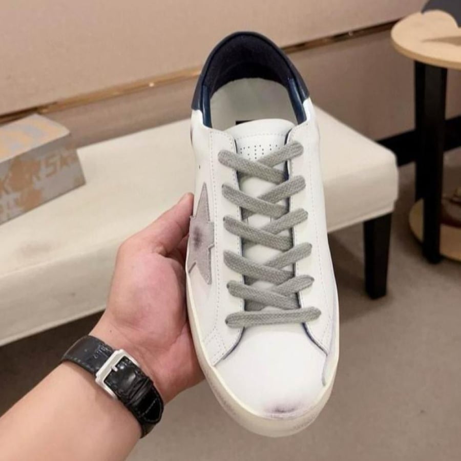 جولدن جوس Golden Goose