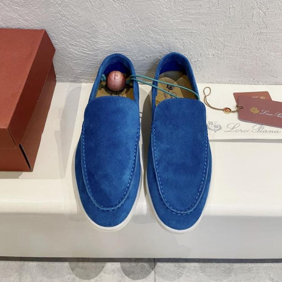 كاجوال Loro Piana