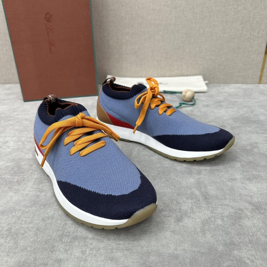 كاجوال Loro Piana