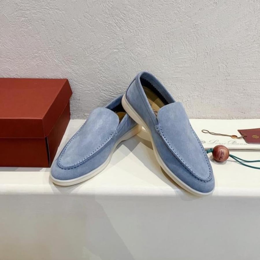 كاجوال Loro Piana
