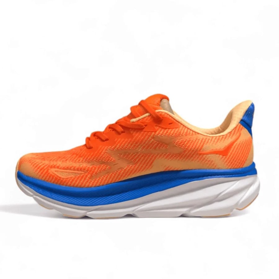 HOKA Clifton 9