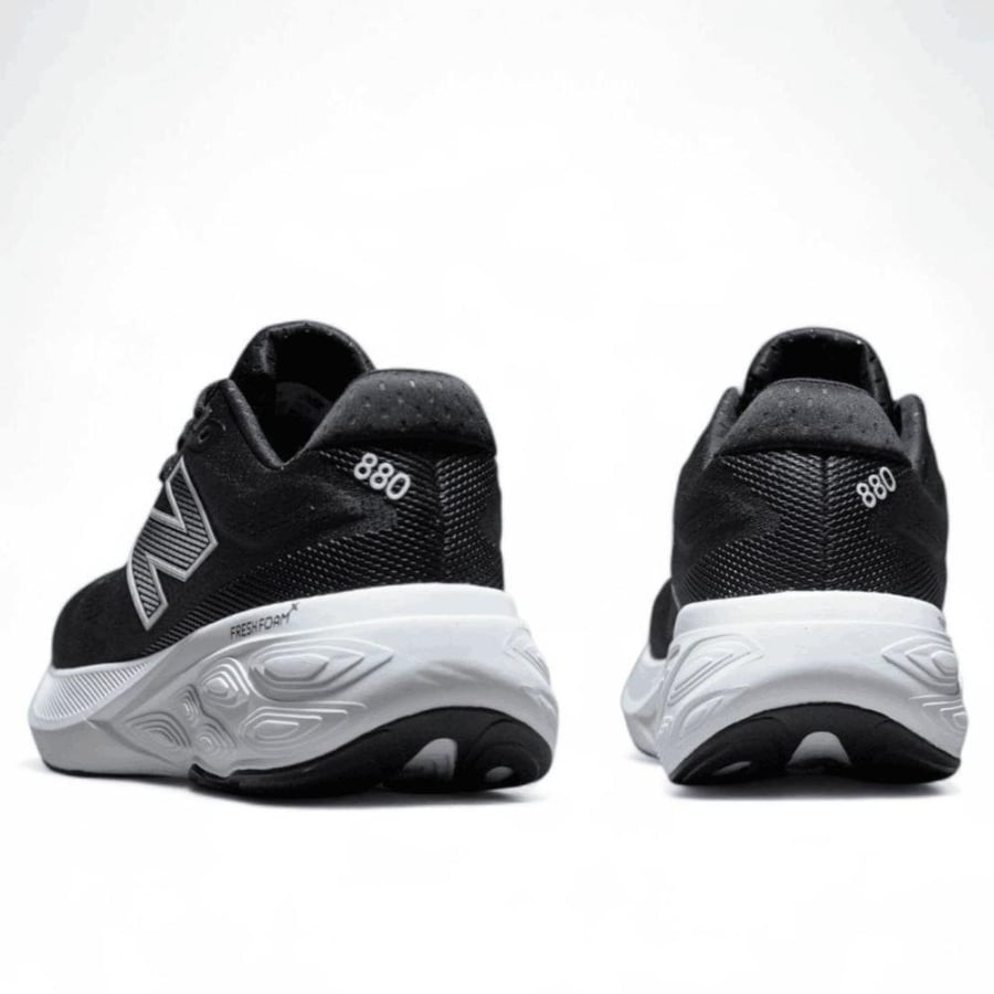 Fresh Foam X 880 v15