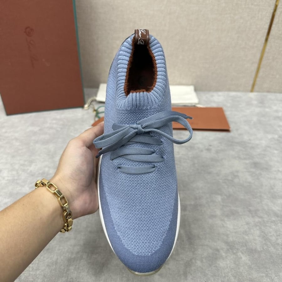 كاجوال Loro Piana