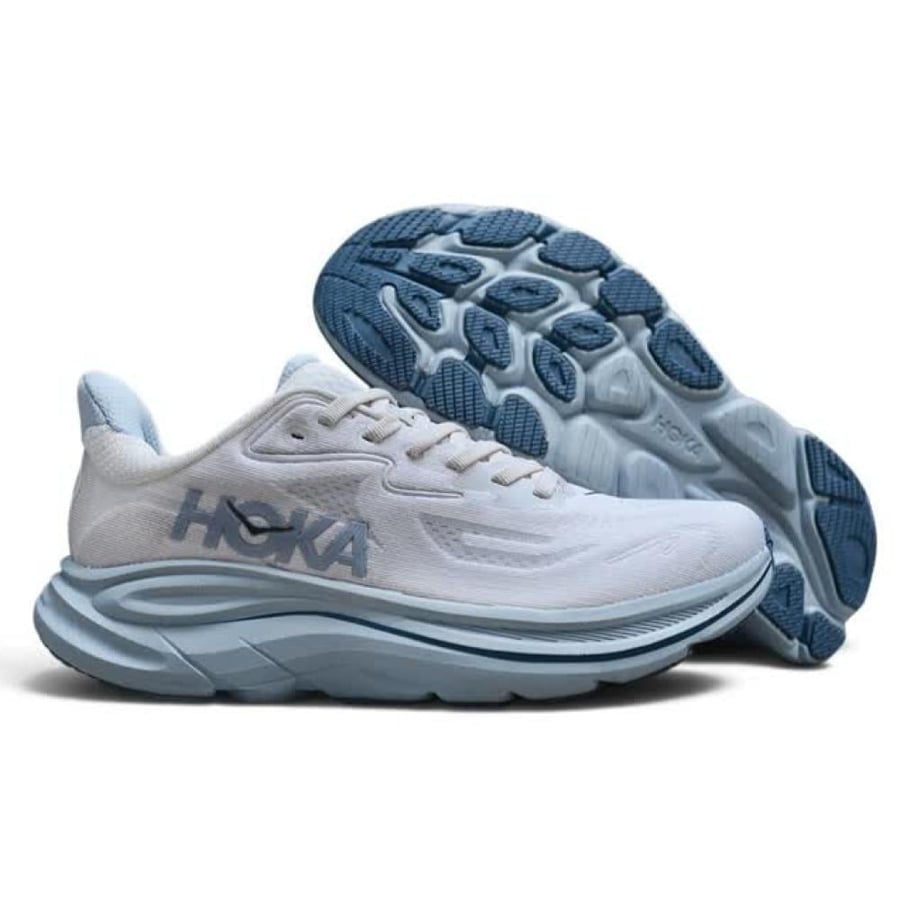 HOKA Clifton 10
