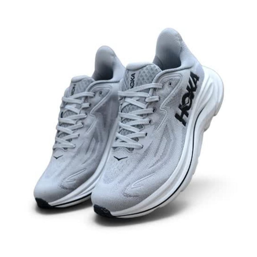 HOKA Clifton 10