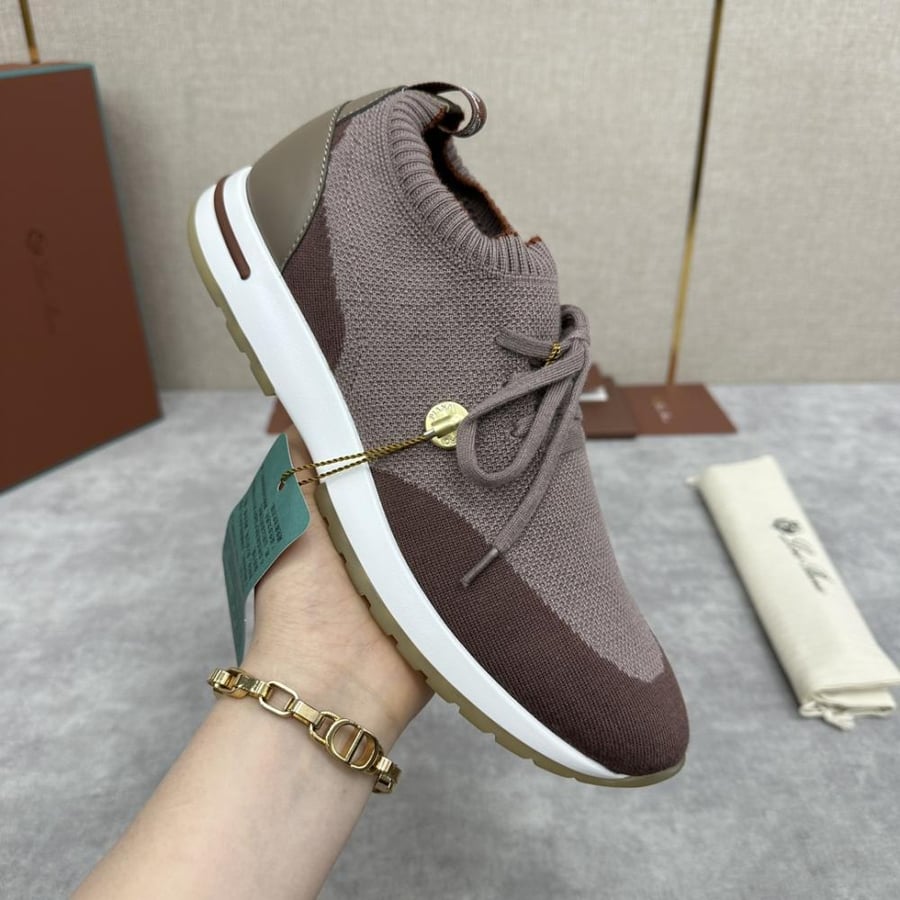 كاجوال Loro Piana