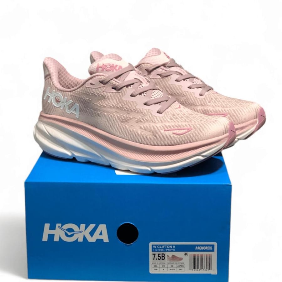 HOKA Clifton 9