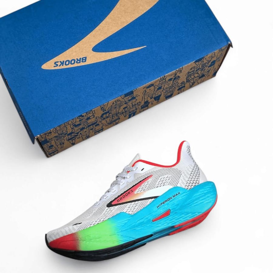 Brooks Hyperion Max 2