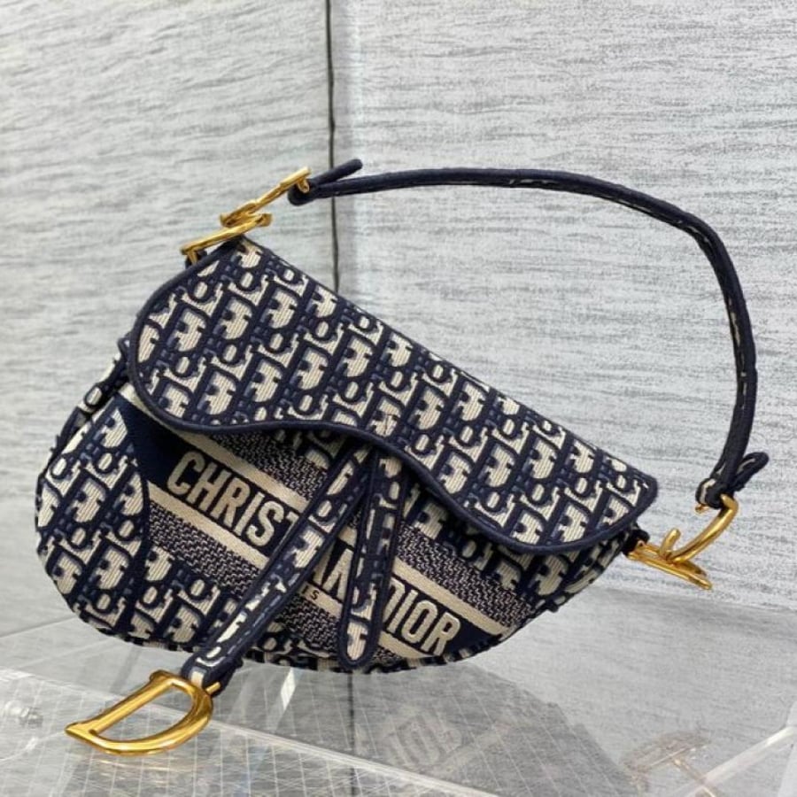 شنطة كريستيان ديور  Christian Dior