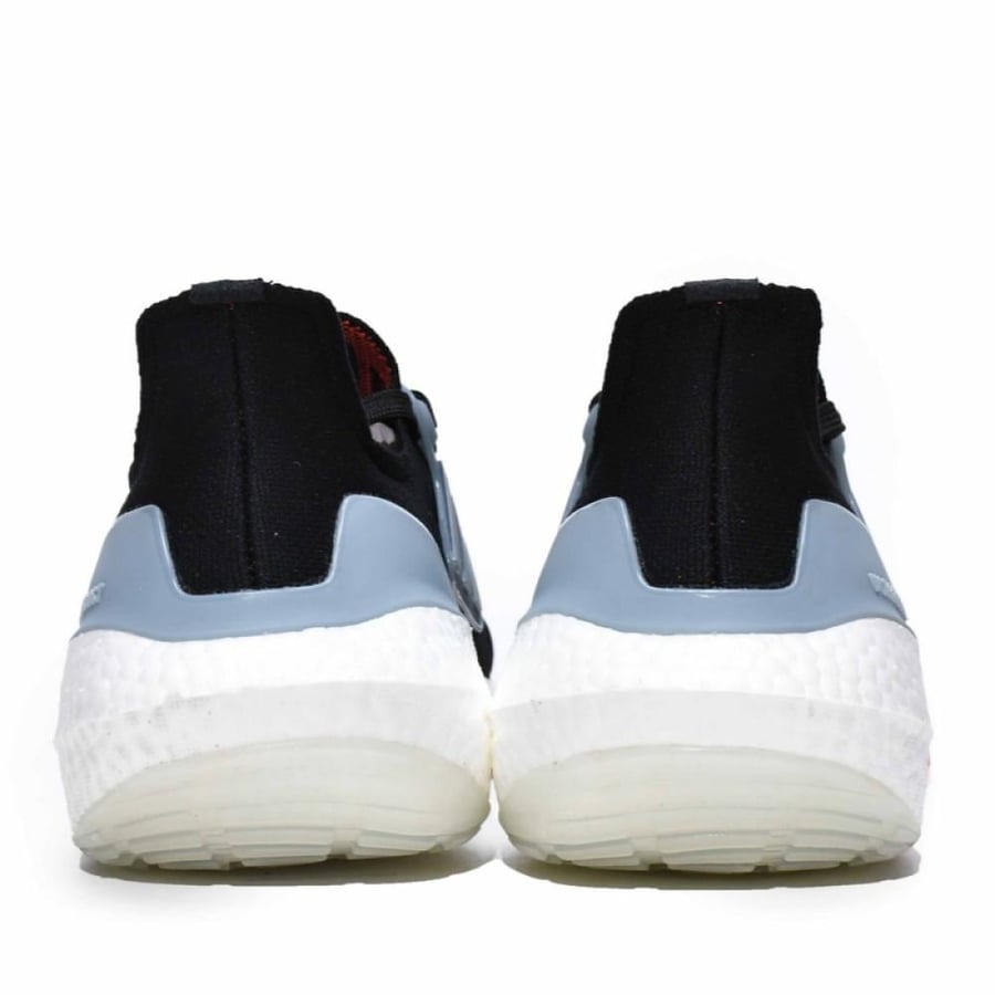 Adidas Ultra Boost 22