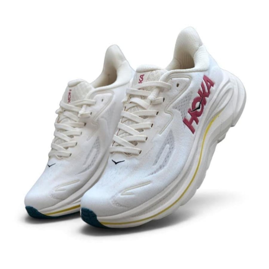 HOKA Clifton 10