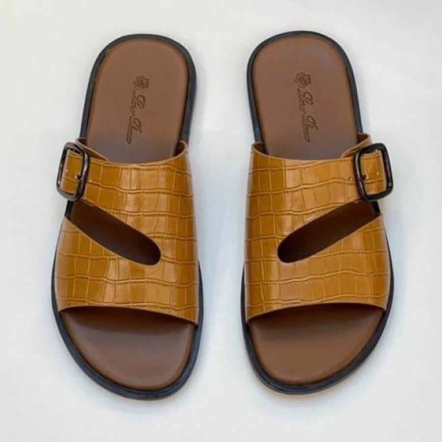 نعال Loro piana
