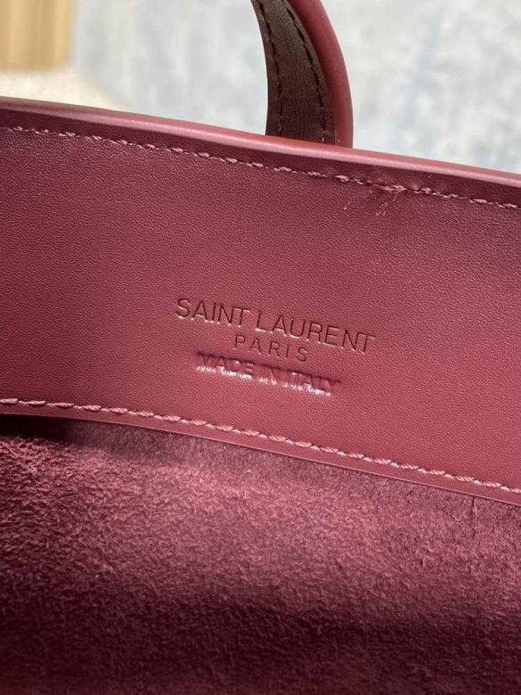 شنطة سان لوران Saint Lauren Le 37 small