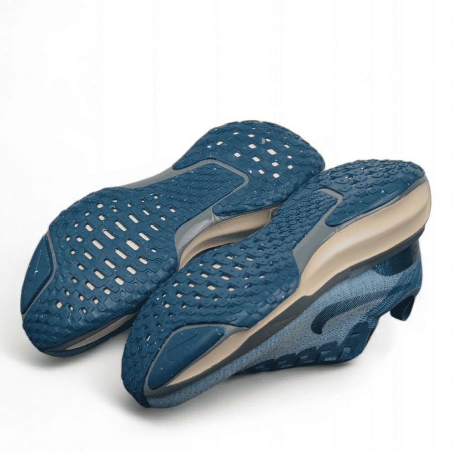 Zoom X Invincible Run FK 3
