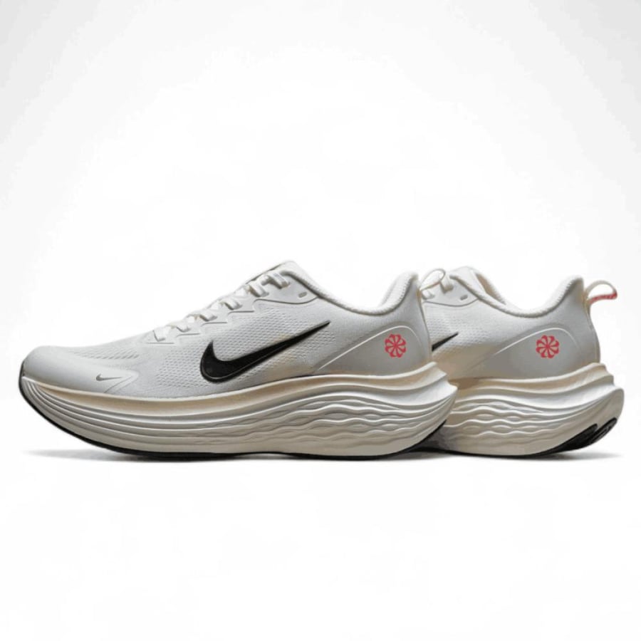 Nike Structure 26