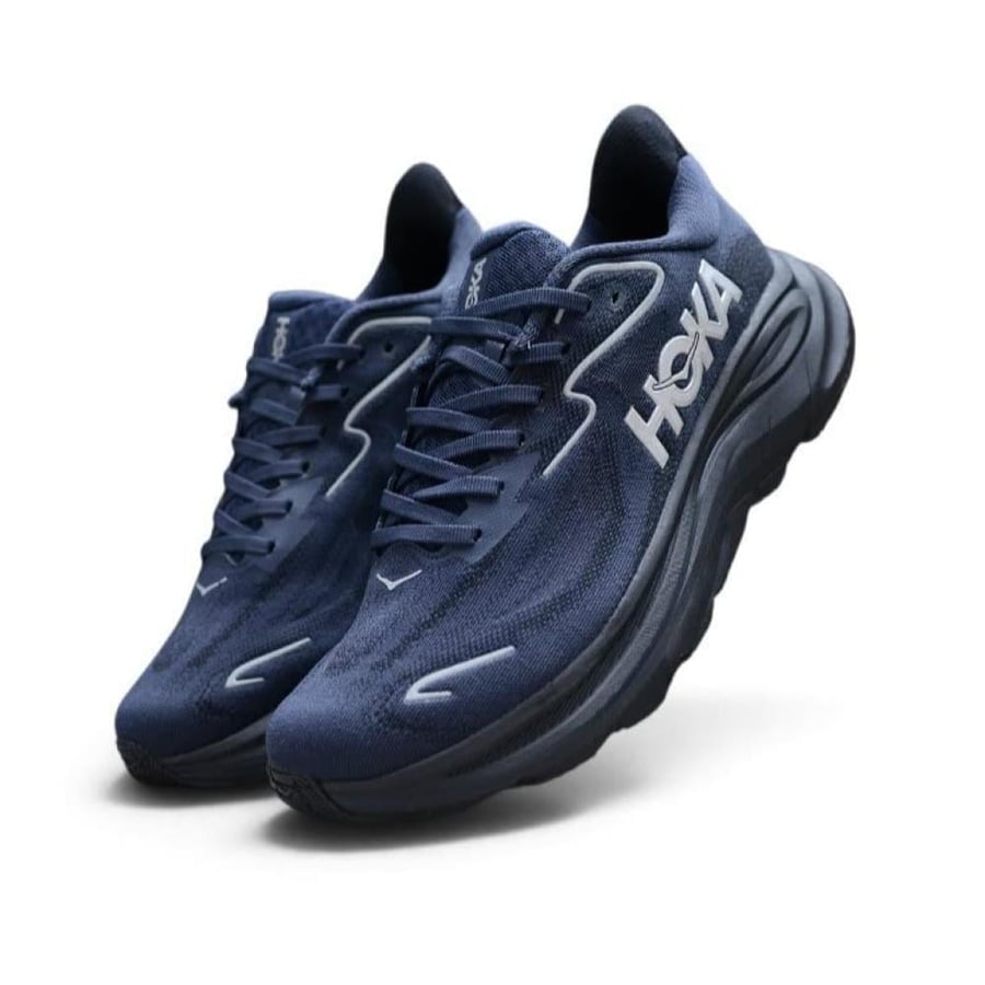 HOKA Clifton 10