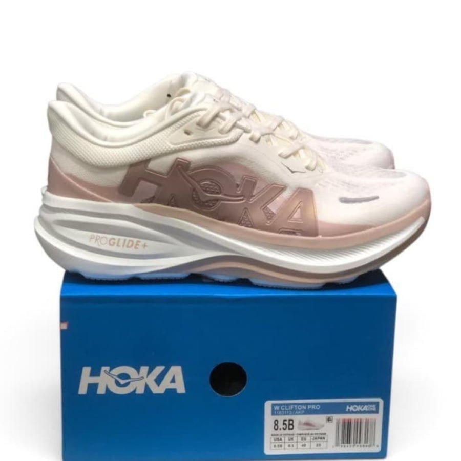 HOKA Clifton Pro