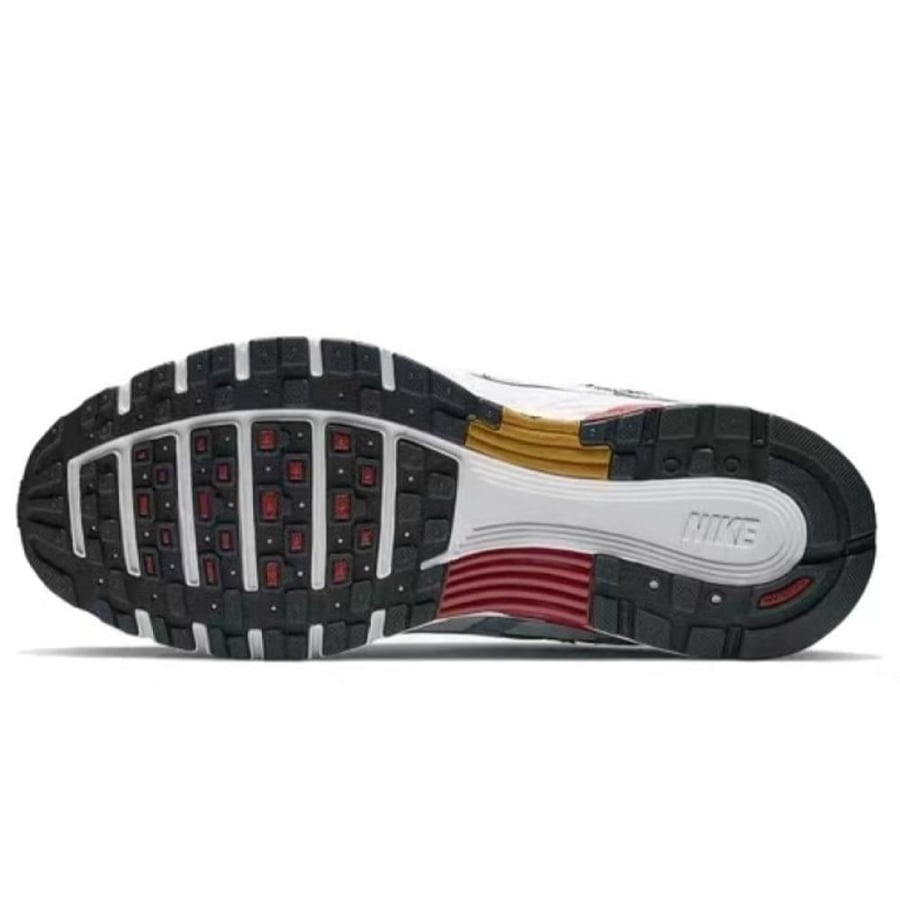6000 Nike