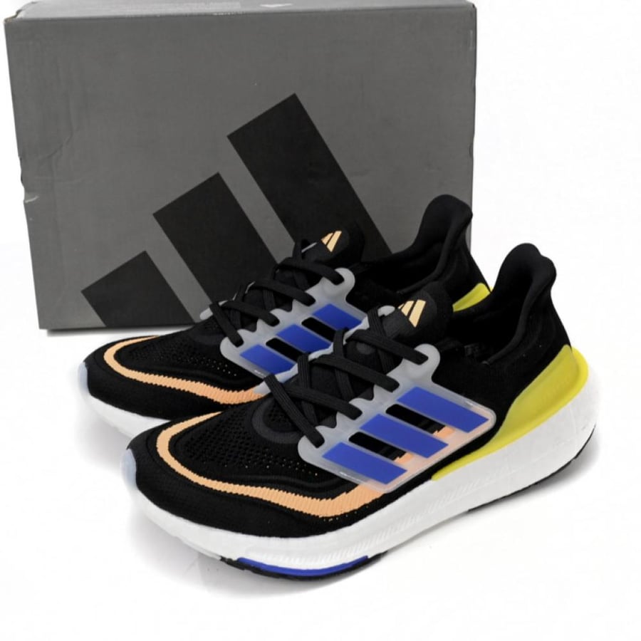Adidas Ultra Boost 23
