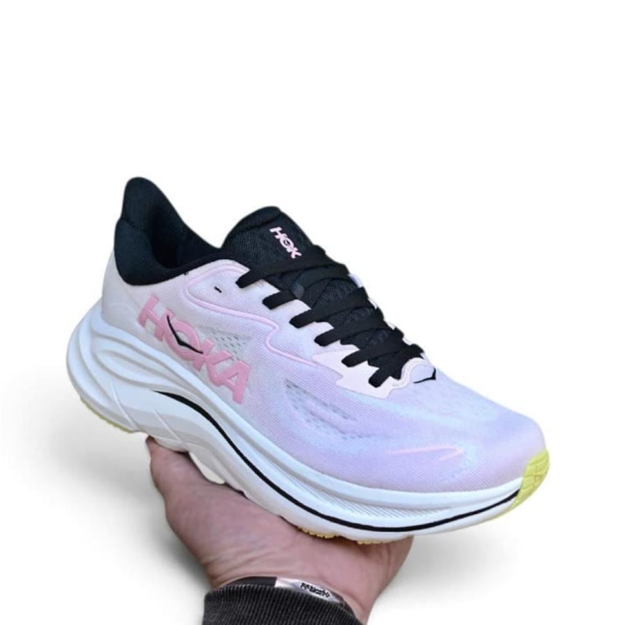HOKA Clifton 10