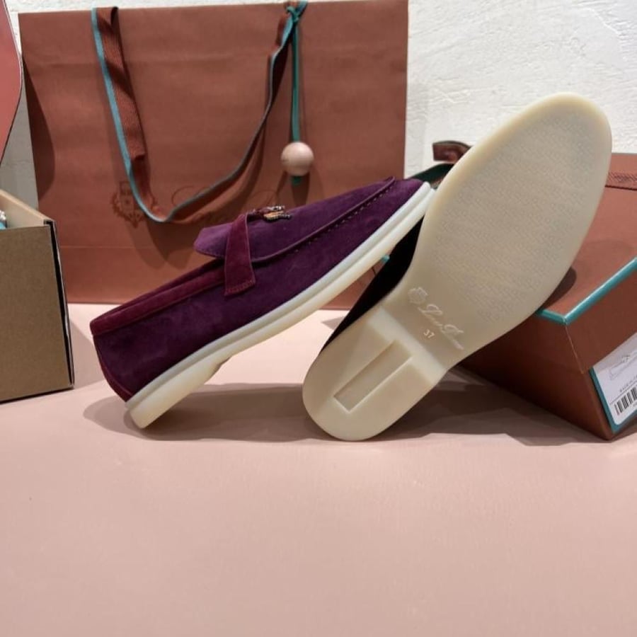 كاجوال Loro Piana