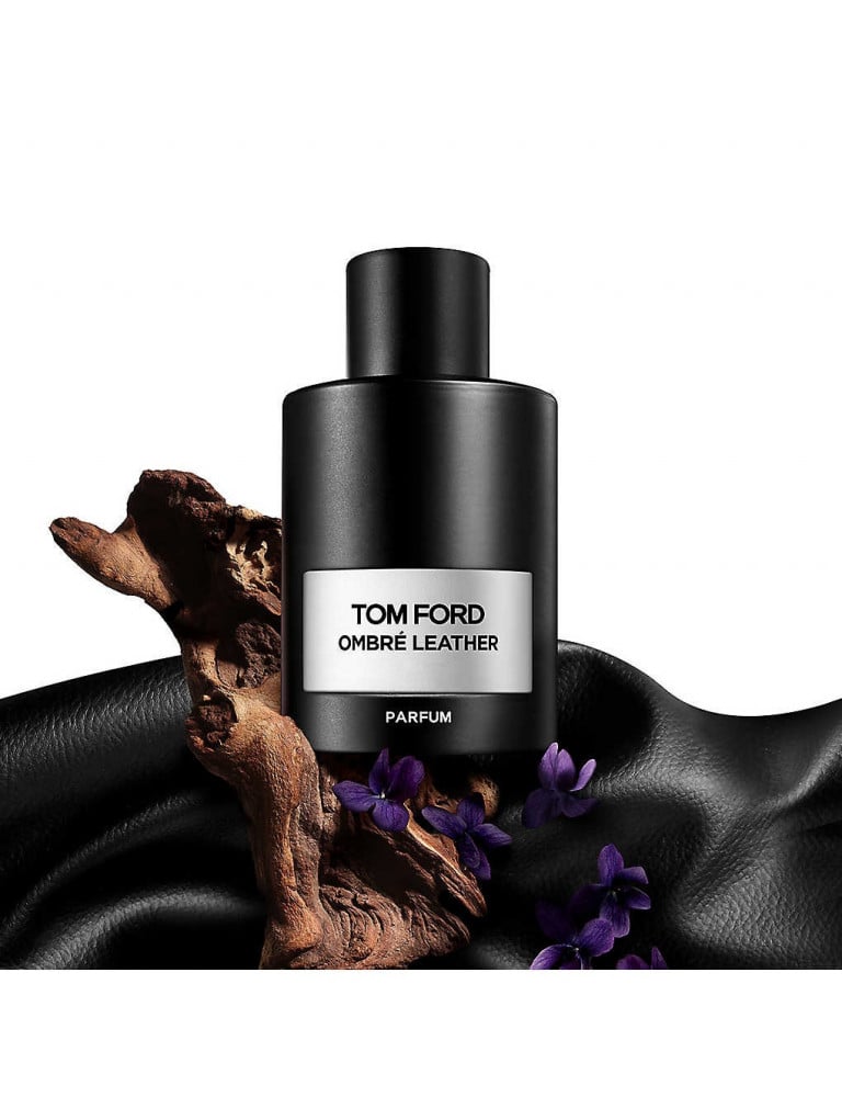 عطر اومبرى ليذر بارفام من توم فورد