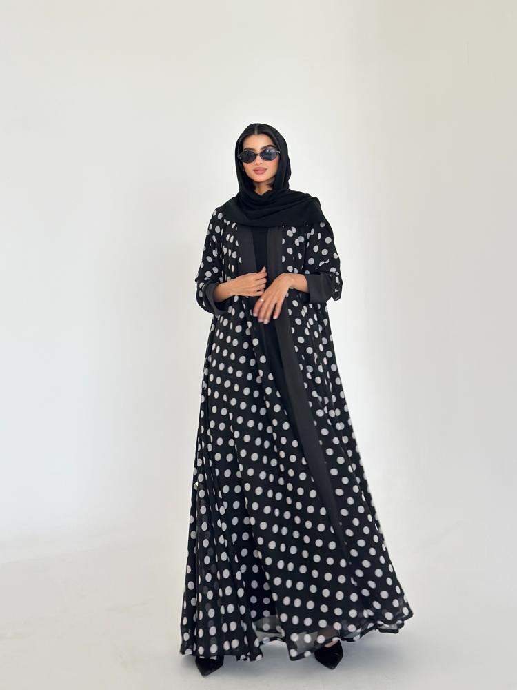 عبايه شيفون منقط