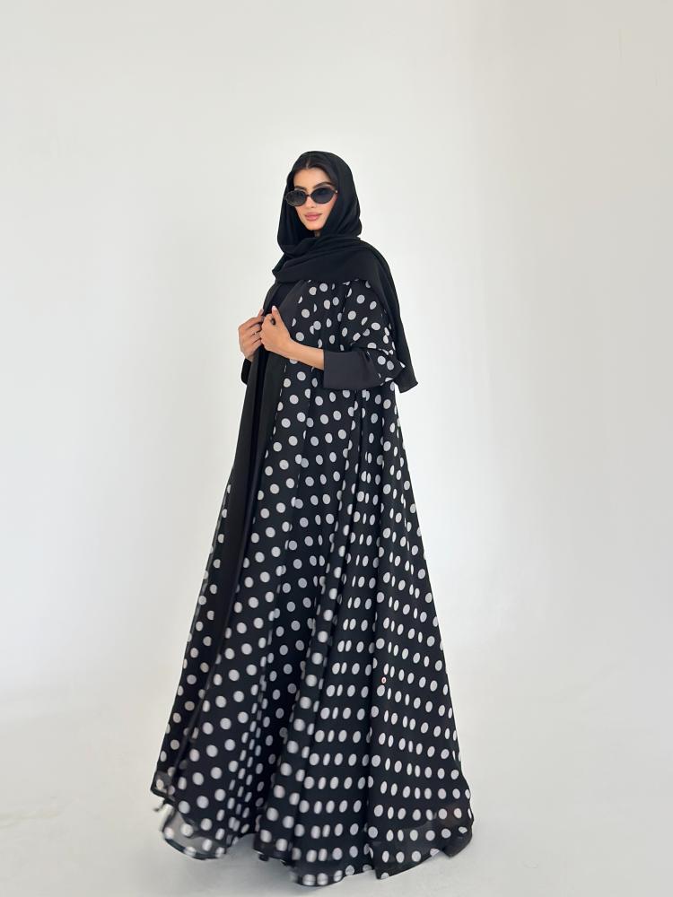 عبايه شيفون منقط