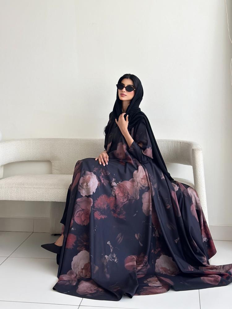عباية كريب حرير مشجر