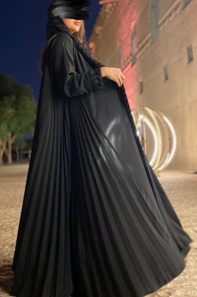 3 قطع (فستان-طرحه-عبايه)
