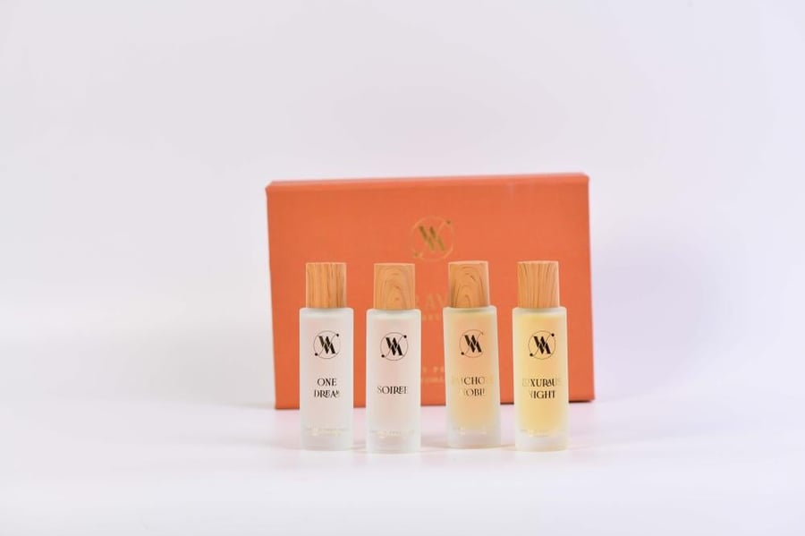 TRAVEL COLLECTION (4 in 1) - مجموعة السفر (4 بـ 1)