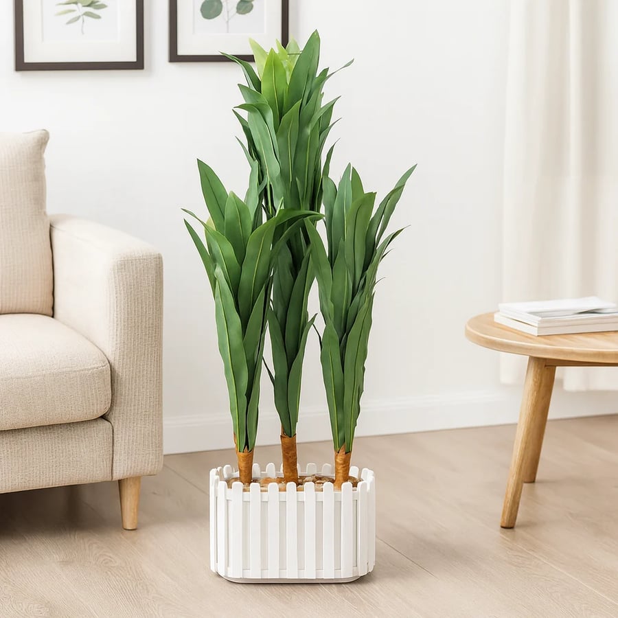 شجرة صناعية للزينة