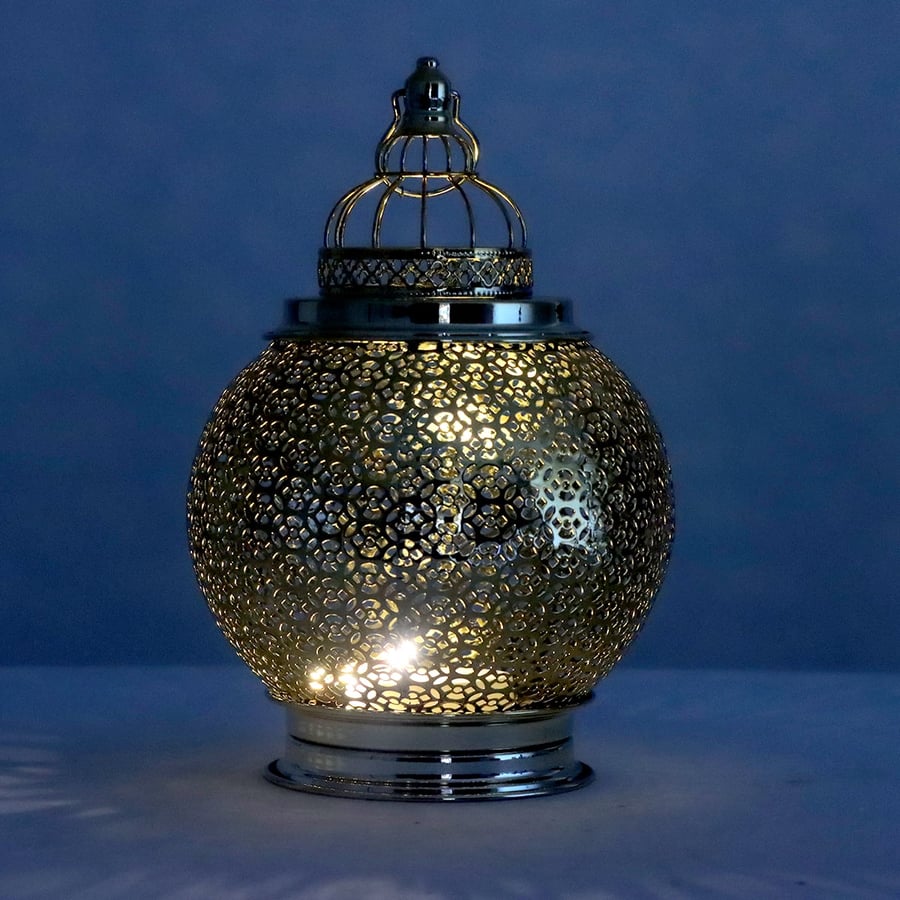 فانوس رمضان لون ذهبي باضاءه LED صوت