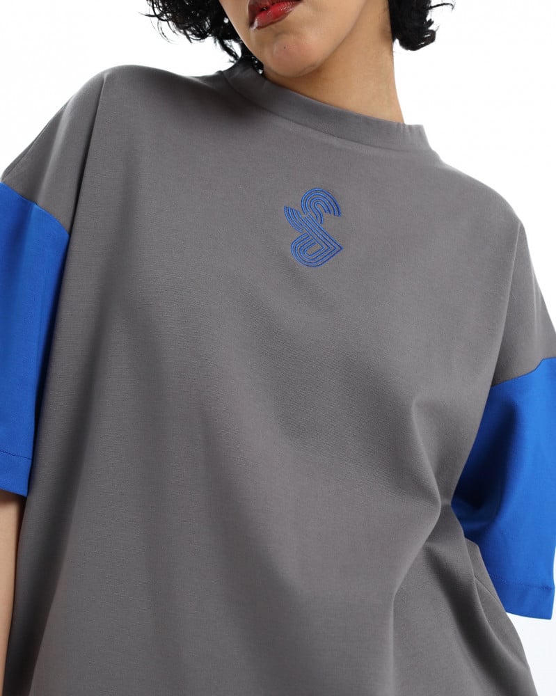 T-shirt gray blue
