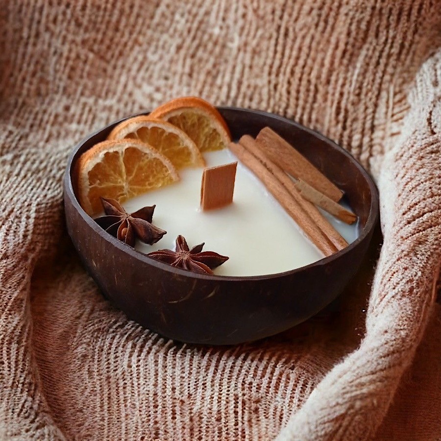 شمعة  قشرة الجوز