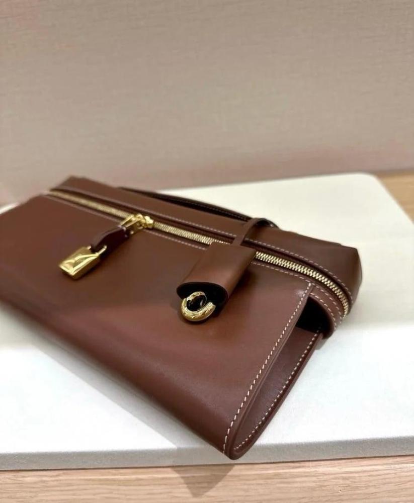 شنطة لوربيانا مقاس 23cm