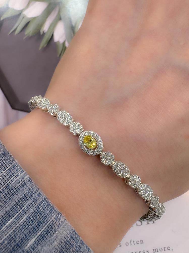 925 Silver Bracelet Soft Elegant Design