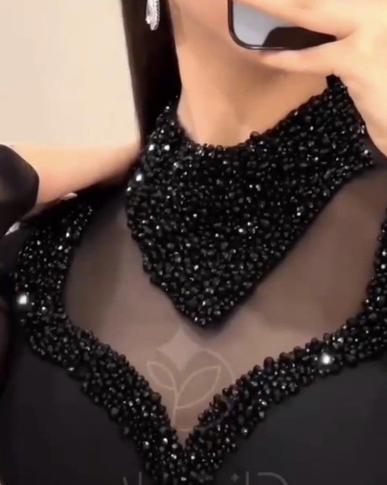 فستان سهرة ناعمه