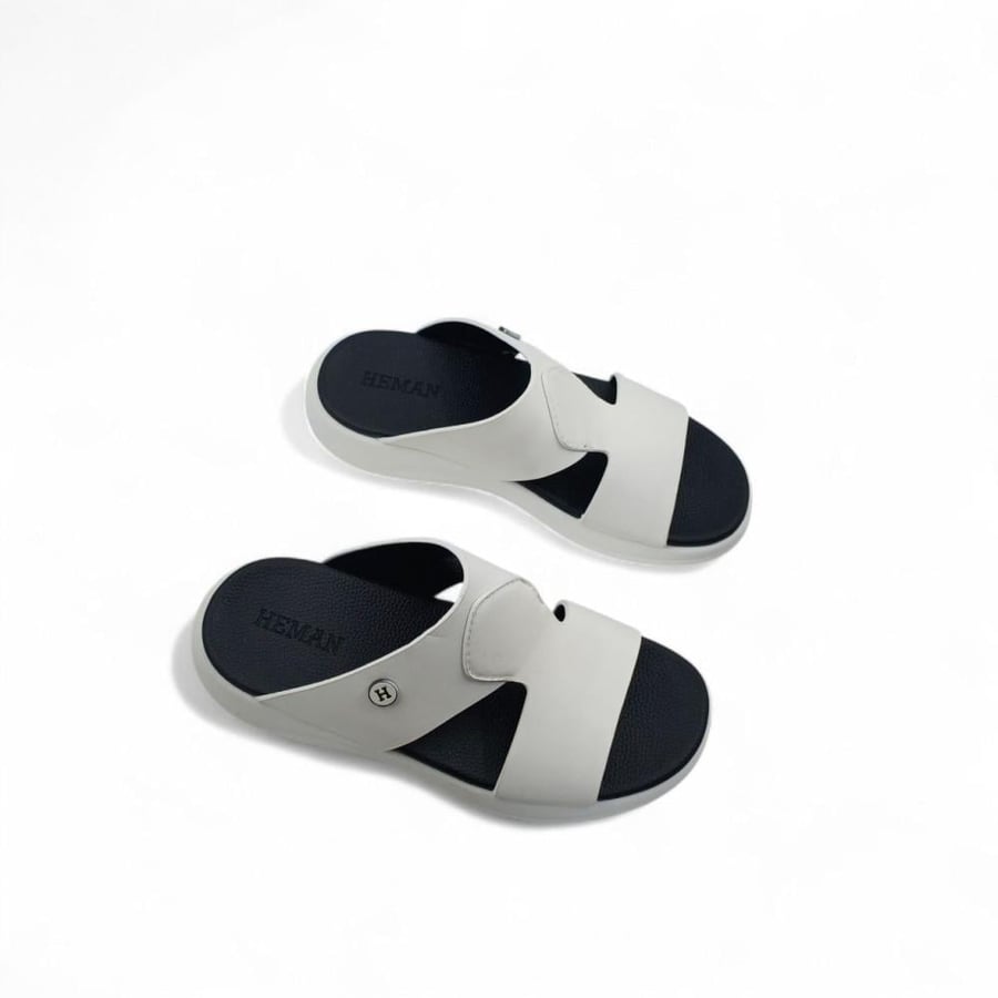 A comfortable Qatar-style men's slipper - 2025-68-2