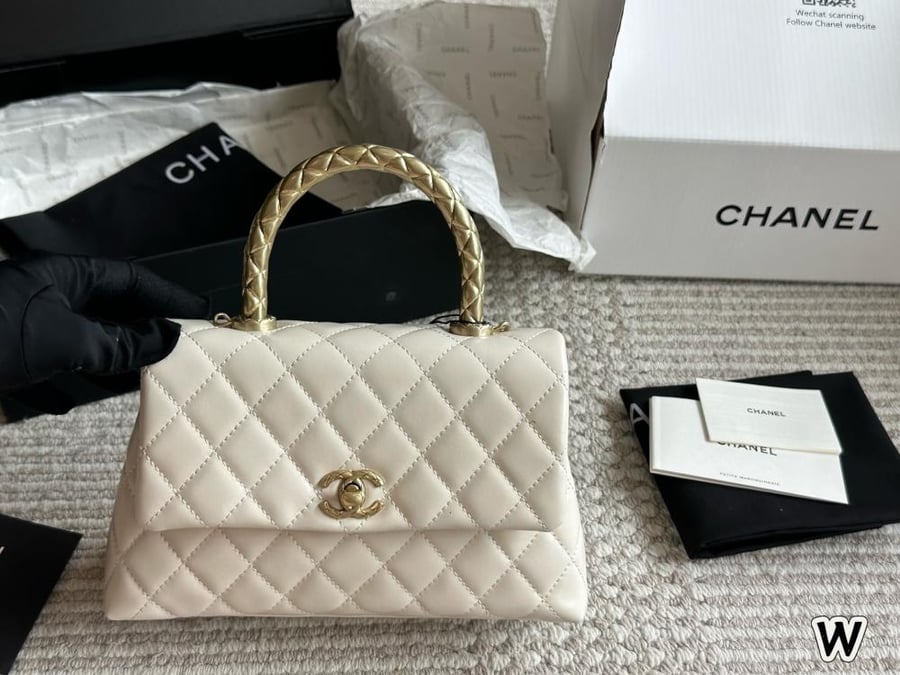 Chanel bag