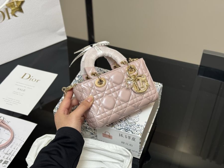 شنطه ديور |DIOR
