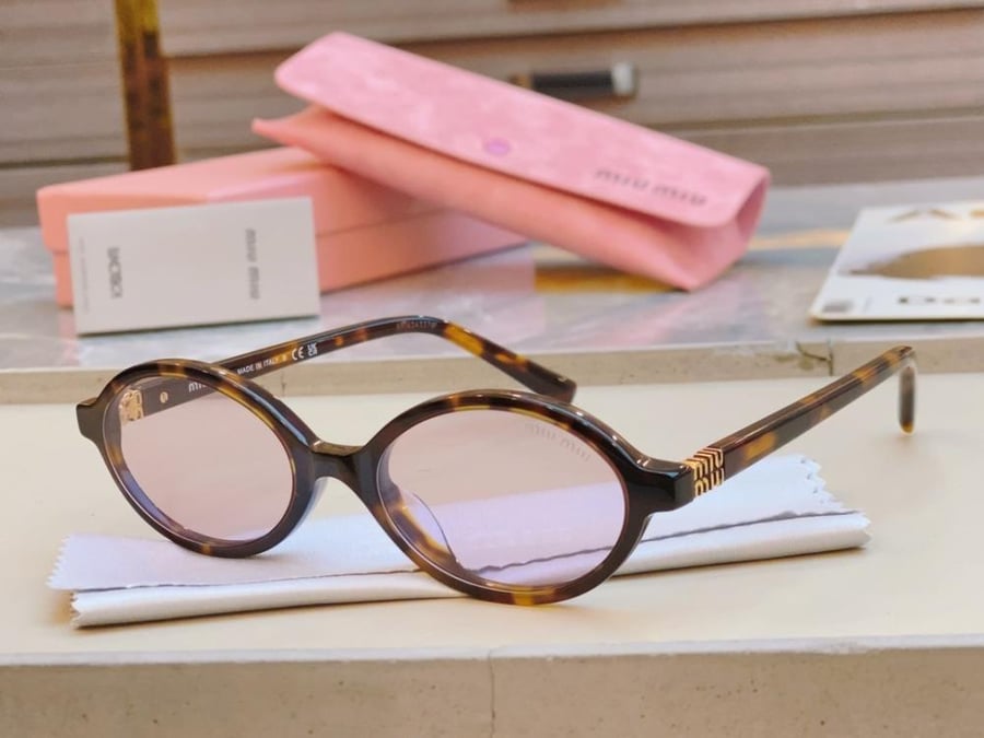 نظاره ميو ميو | miumiu