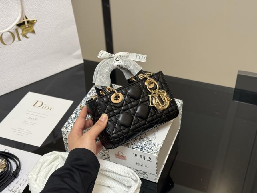 شنطه ديور |DIOR