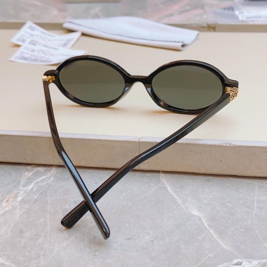 نظاره ميو ميو | miumiu
