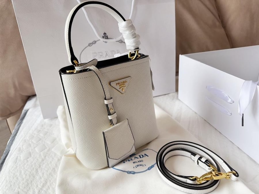 حقيبة برادا | PRADA