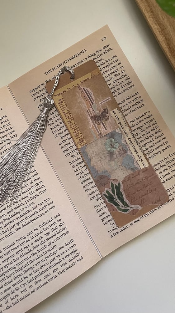 فاصل كتاب