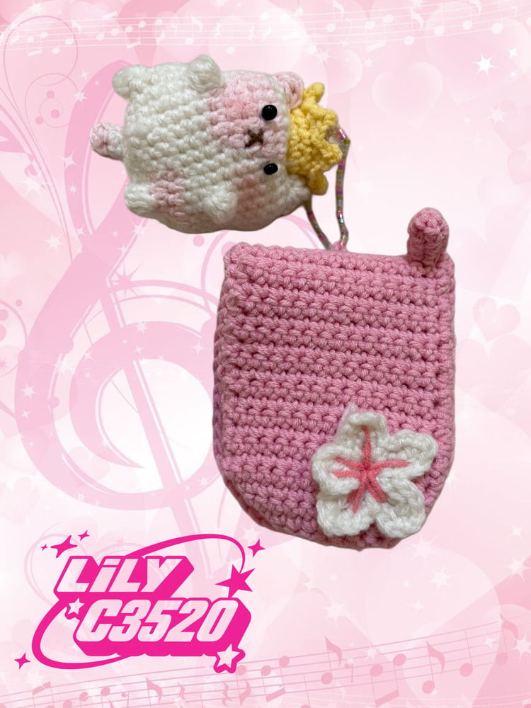 Lily C3520