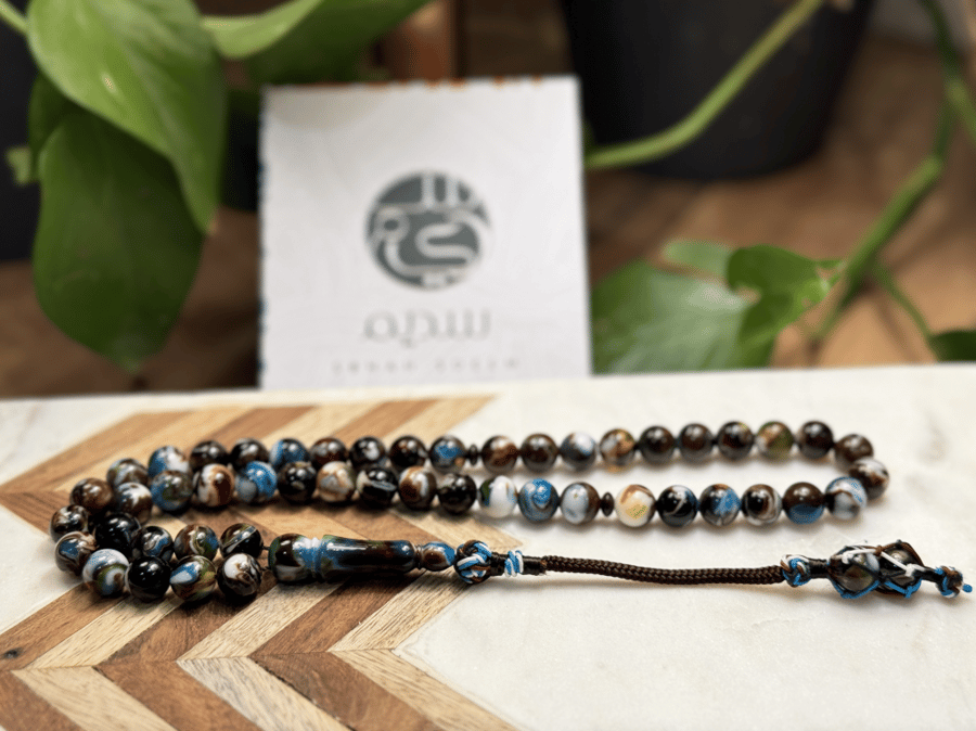 Tasbih C55 with Belgian stone beads and cloth pendant, number of beads 51, bead size 10 mm